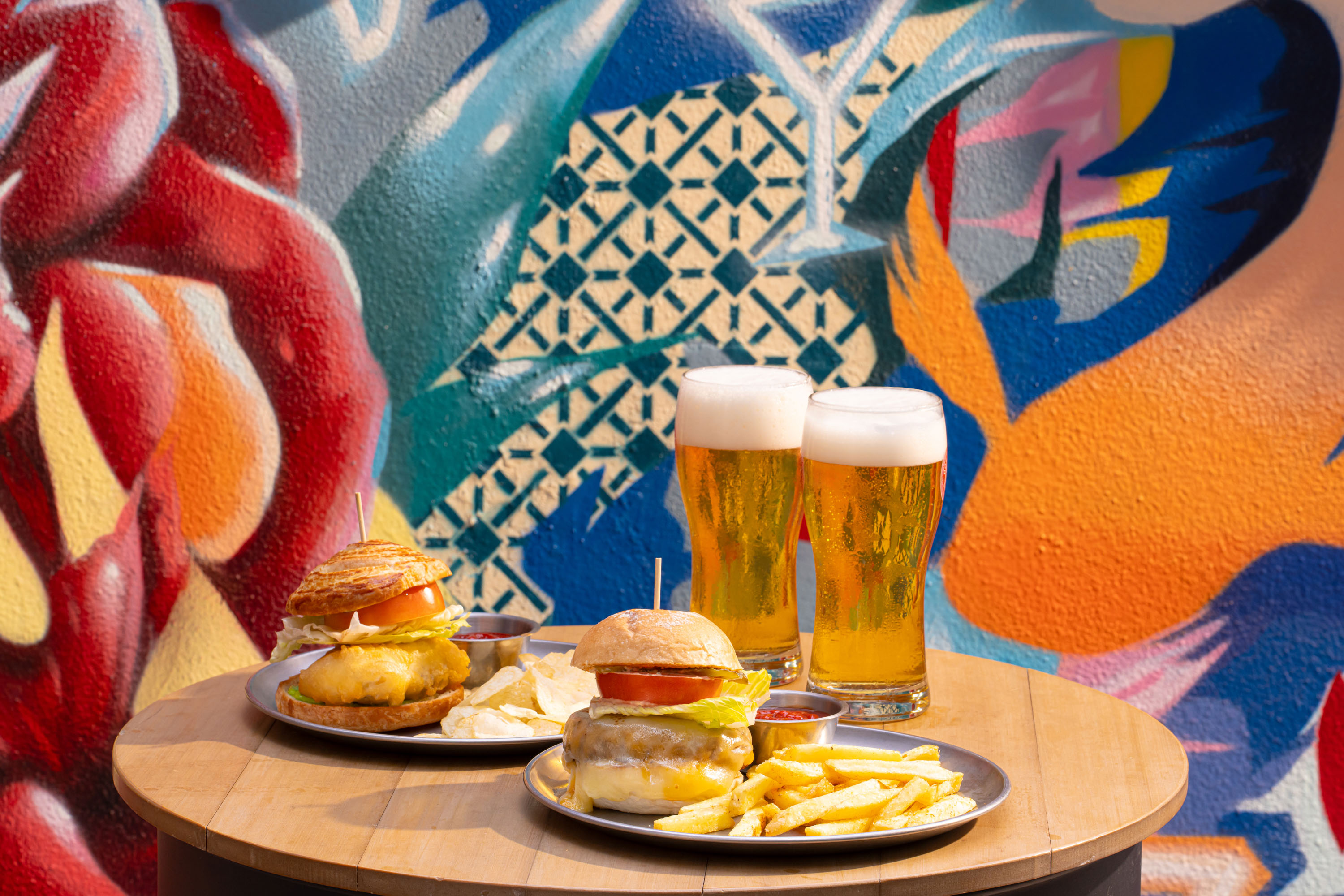 The Garage Bar 户外酒吧